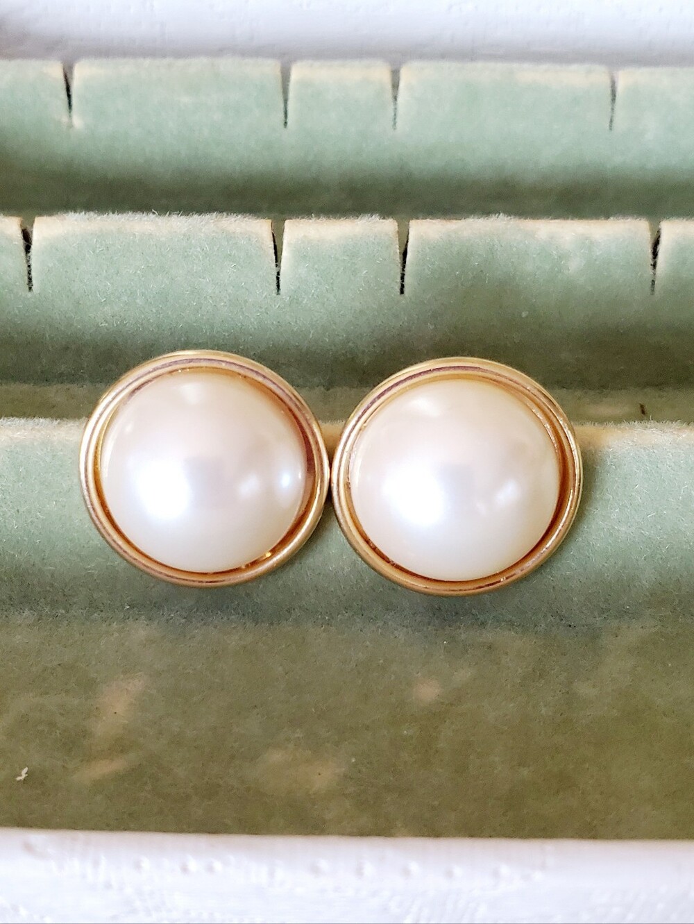 Vintage Classic Pearl-Style Gold Button Earrings - White